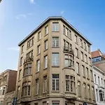 The Workspace W/Free Parking